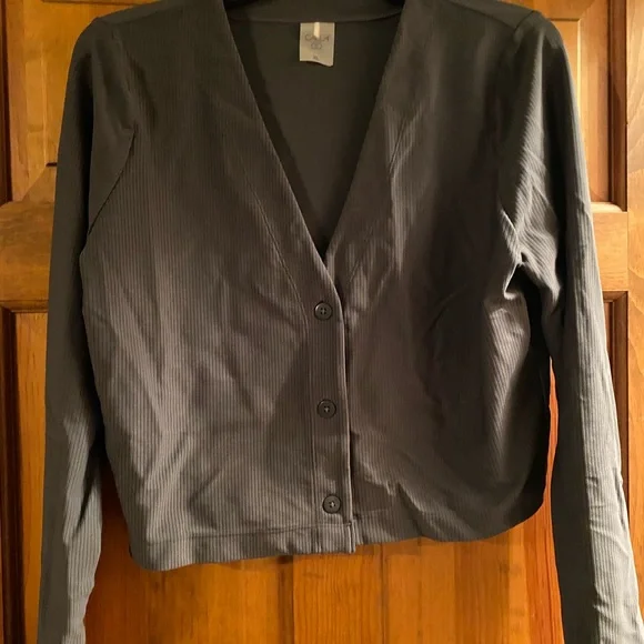 NWOT Quick dry athletic Gray Button-Up Cardigan - Picture 2 of 4